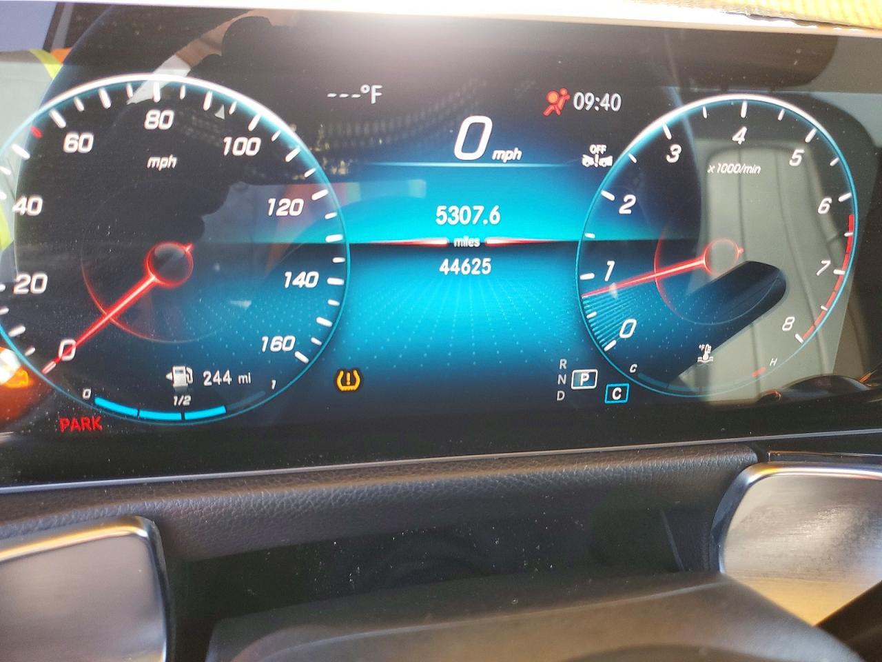 2020 Mercedes-Benz Glb 250 4Matic - zdjęcie 9