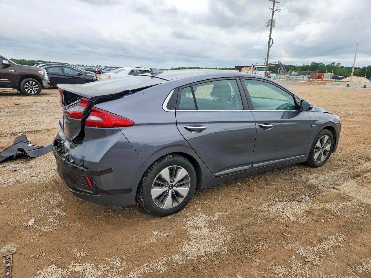 2019 Hyundai Ioniq Limited - zdjęcie 3
