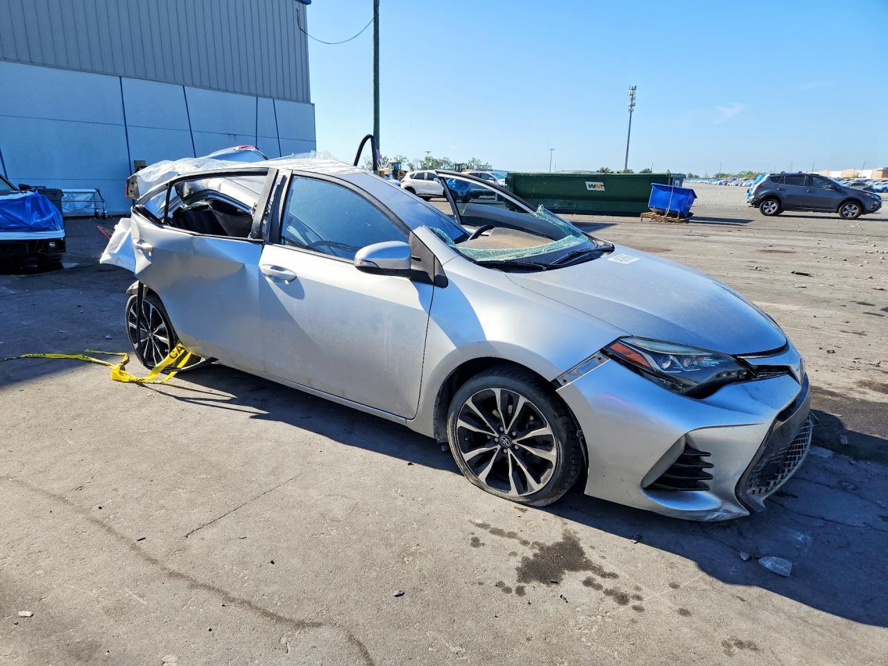 2018 Toyota Corolla Se - zdjęcie 4