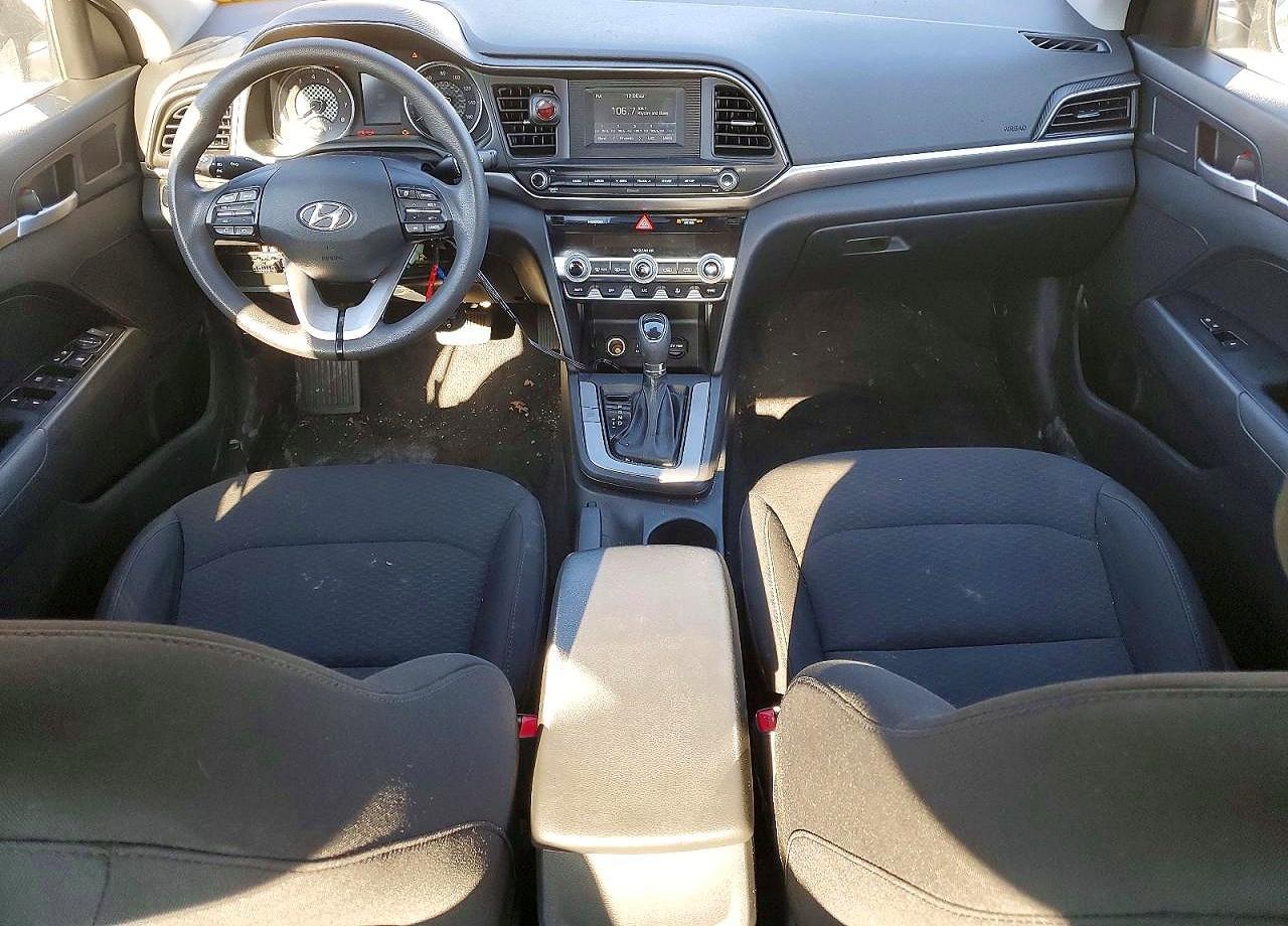 2020 Hyundai Elantra Se - zdjęcie 8