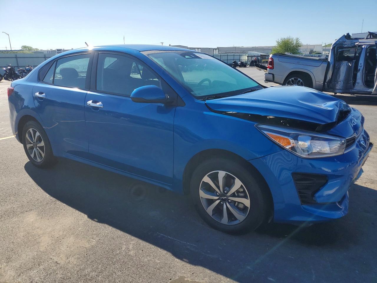 2023 Kia Rio S - zdjęcie 4