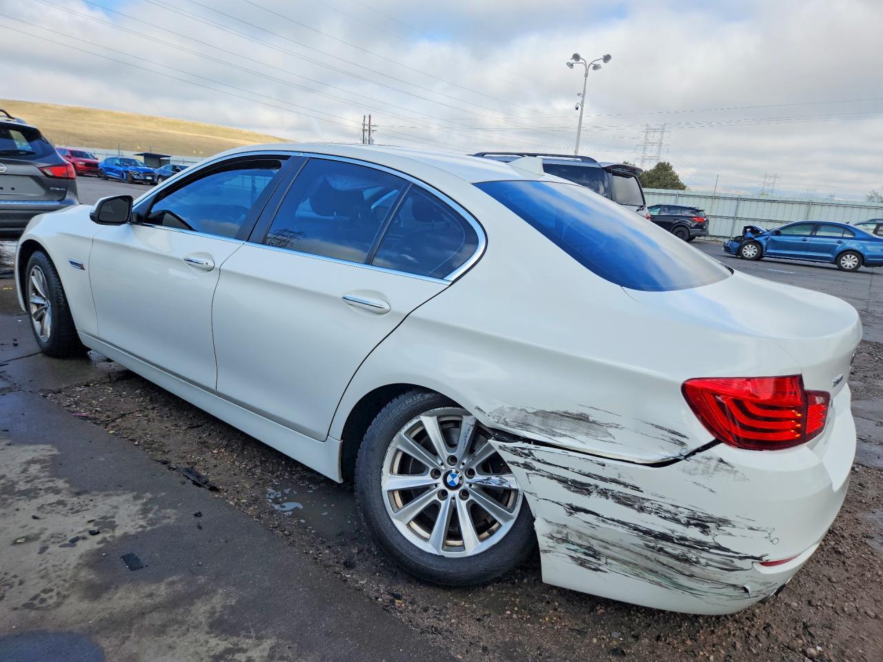 2016 BMW 528 Xi - zdjęcie 2