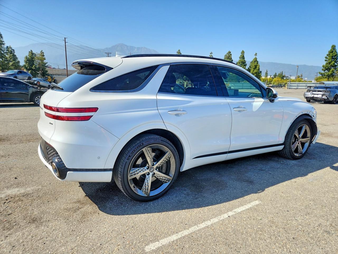 2023 Genesis Gv70 2.5T Standard - zdjęcie 3