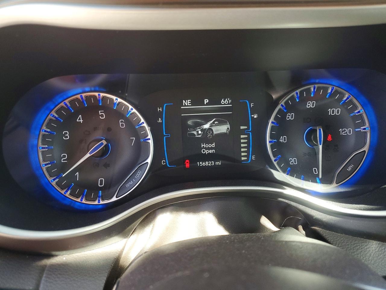 2017 Chrysler Pacifica Touring L - zdjęcie 9