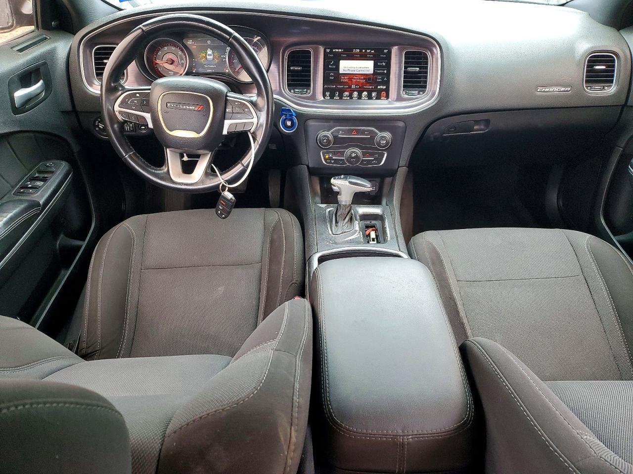2016 Dodge Charger Sxt - zdjęcie 8