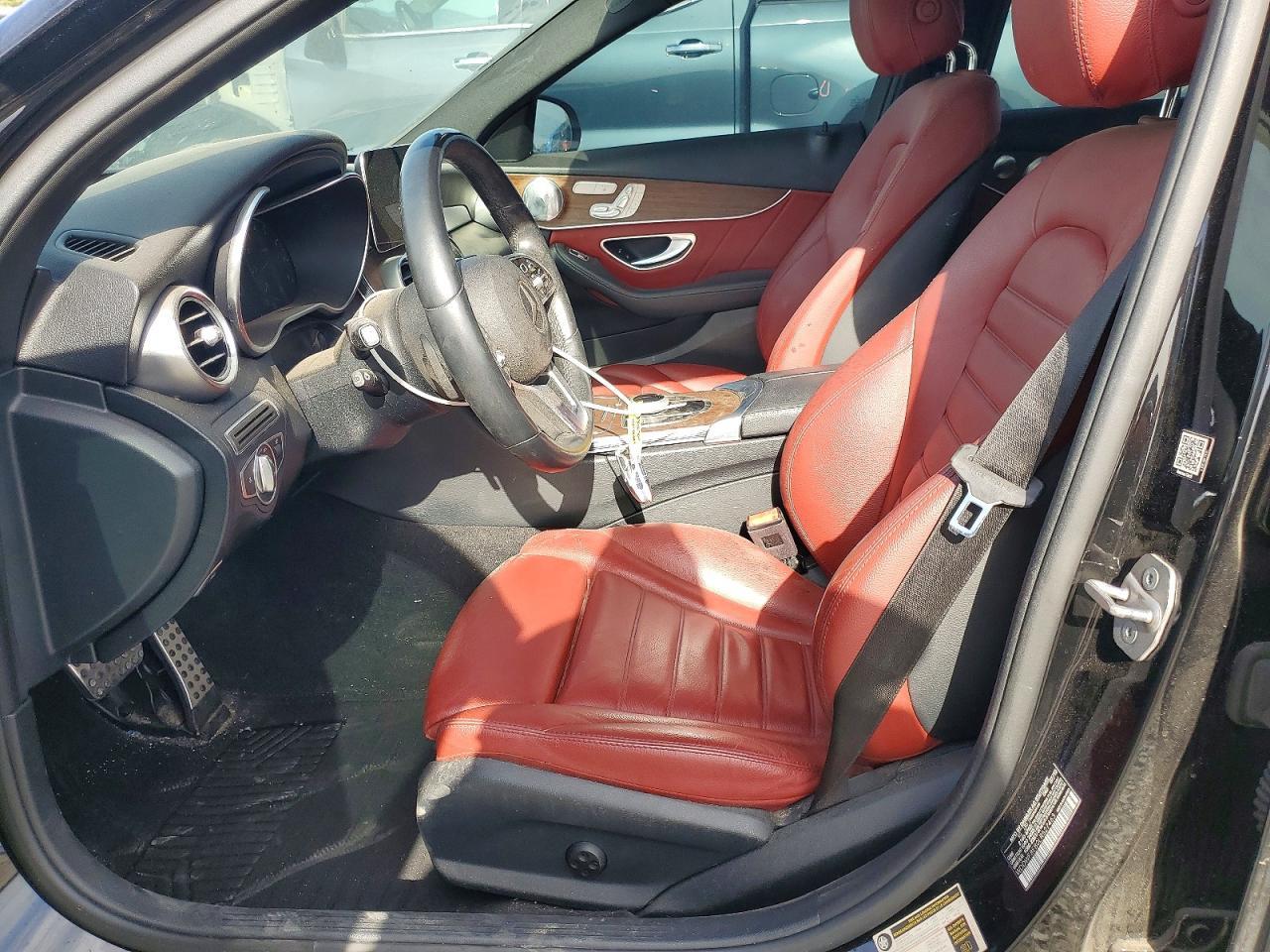 2020 Mercedes-Benz C - zdjęcie 7