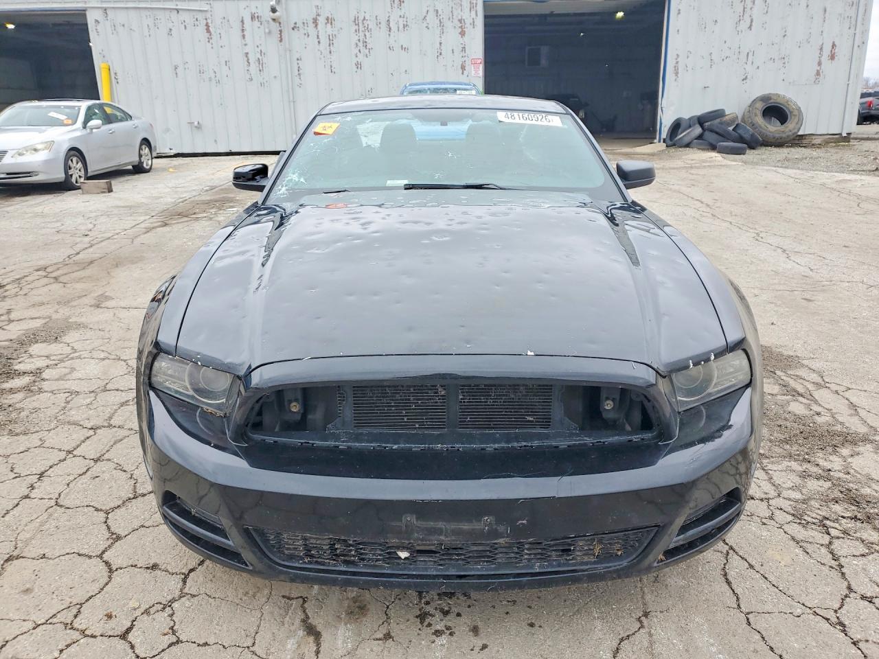2014 Ford Mustang - zdjęcie 5