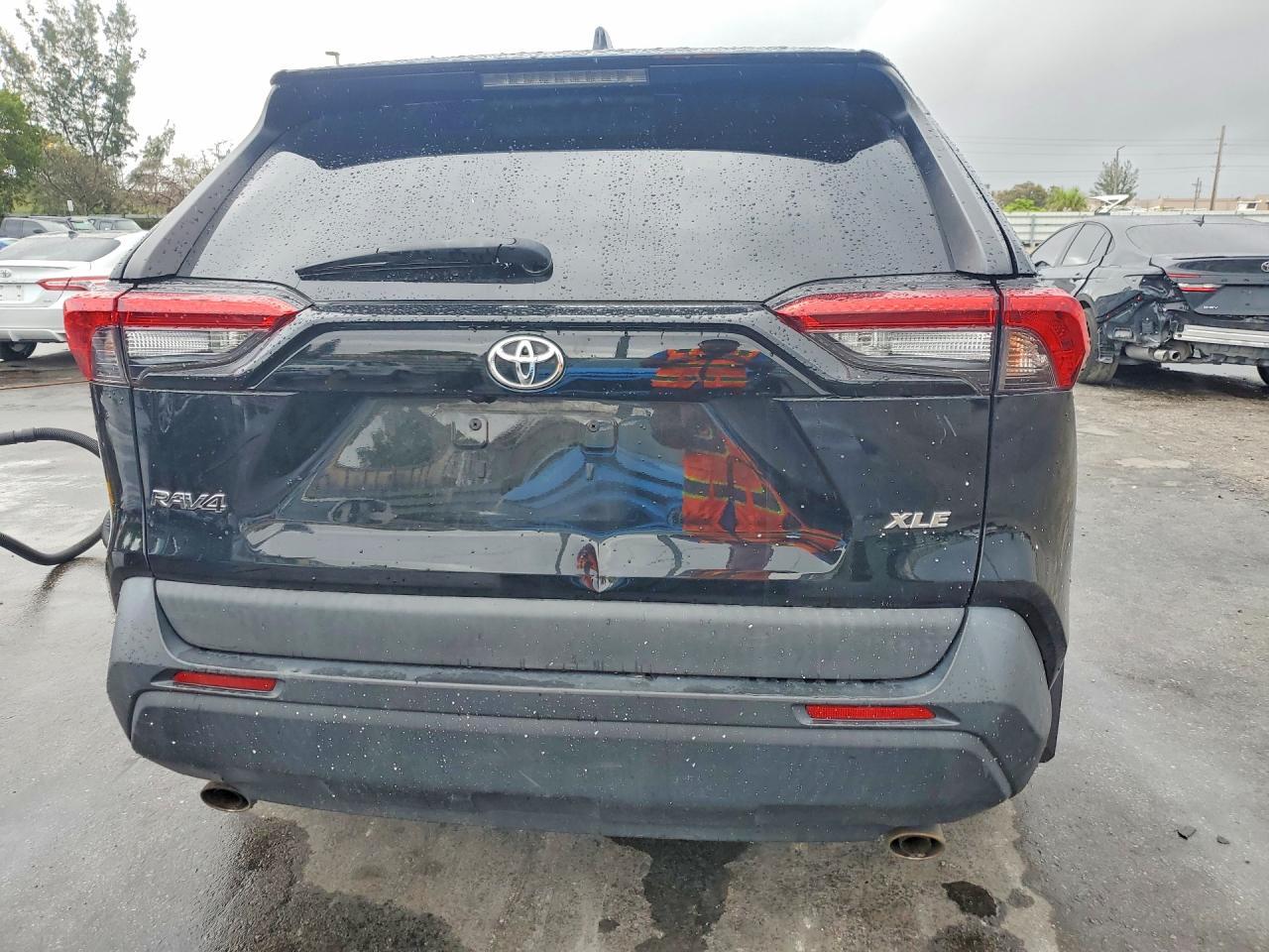 2020 Toyota Rav4 Xle - zdjęcie 6