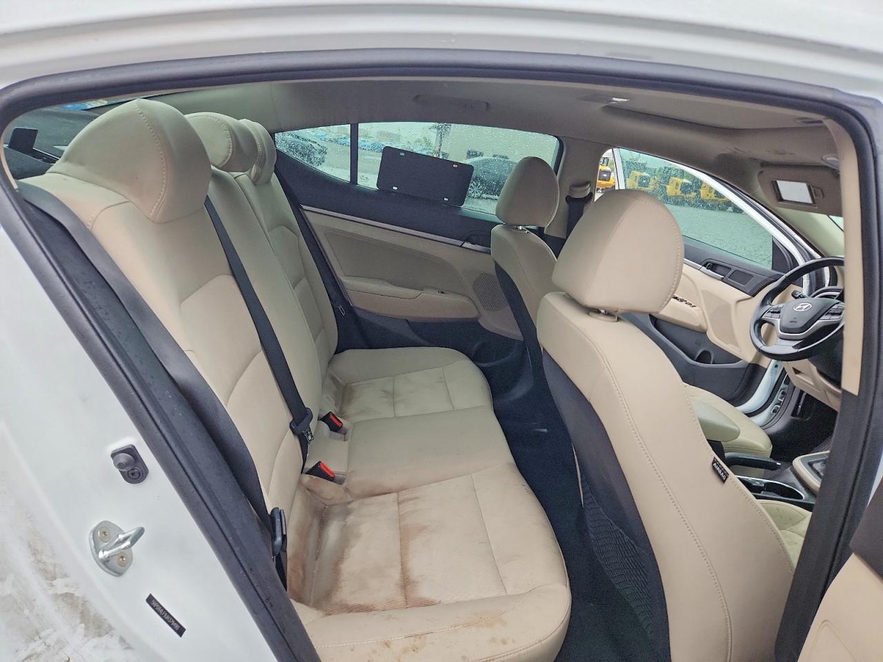2018 Hyundai Elantra Value Edition - zdjęcie 10
