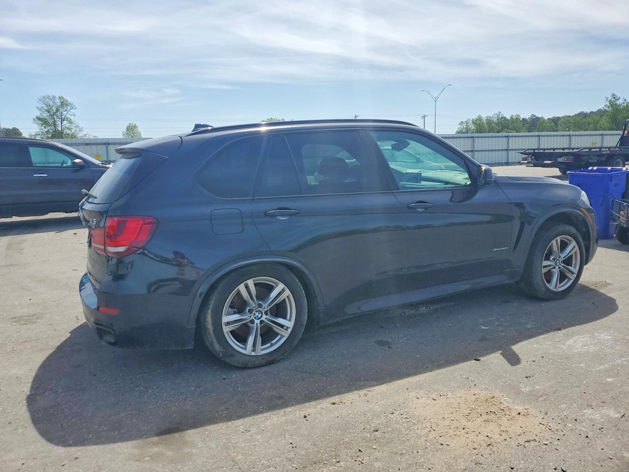 2016 BMW X5 xDrive50I - zdjęcie 3