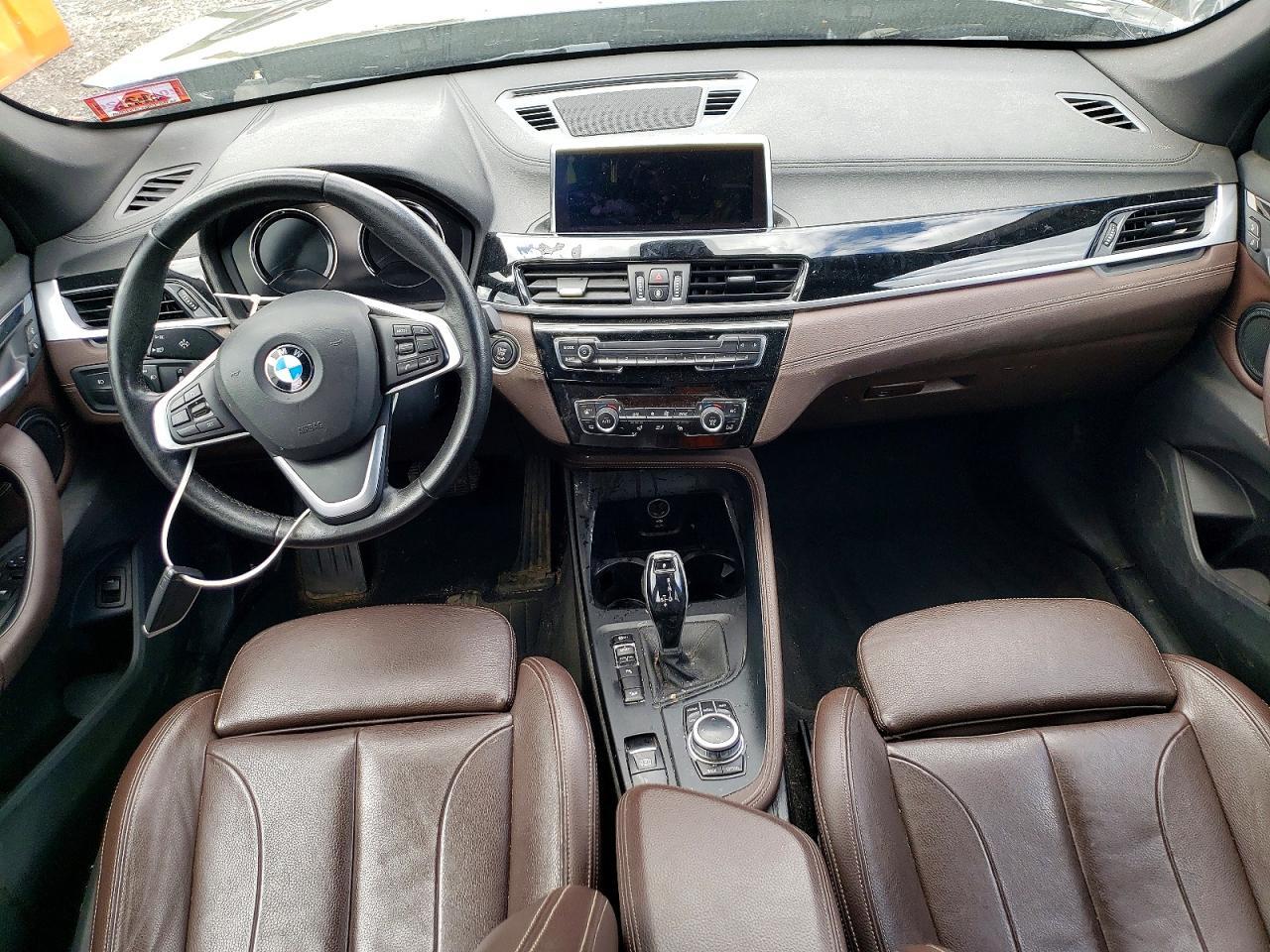 2020 BMW X1 xDrive28I - zdjęcie 8