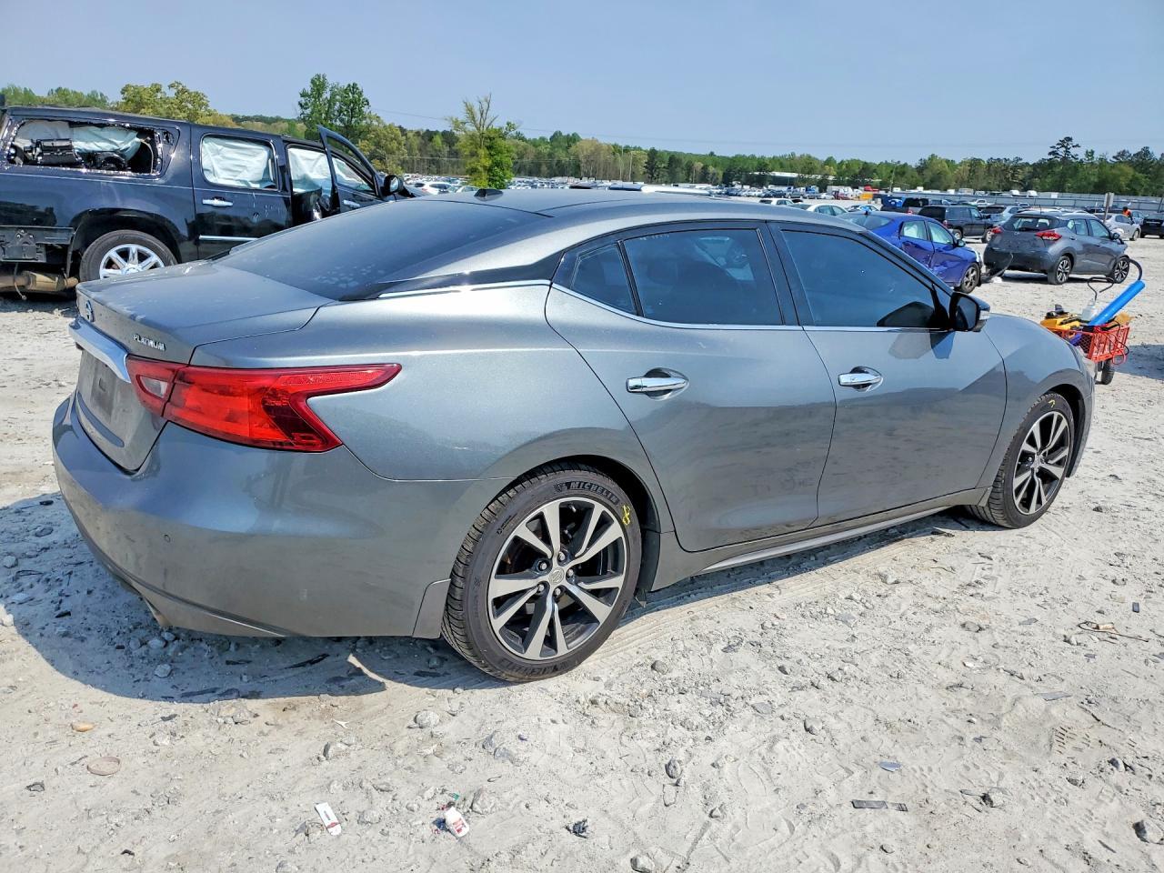 2018 Nissan Maxima Platinum - zdjęcie 3