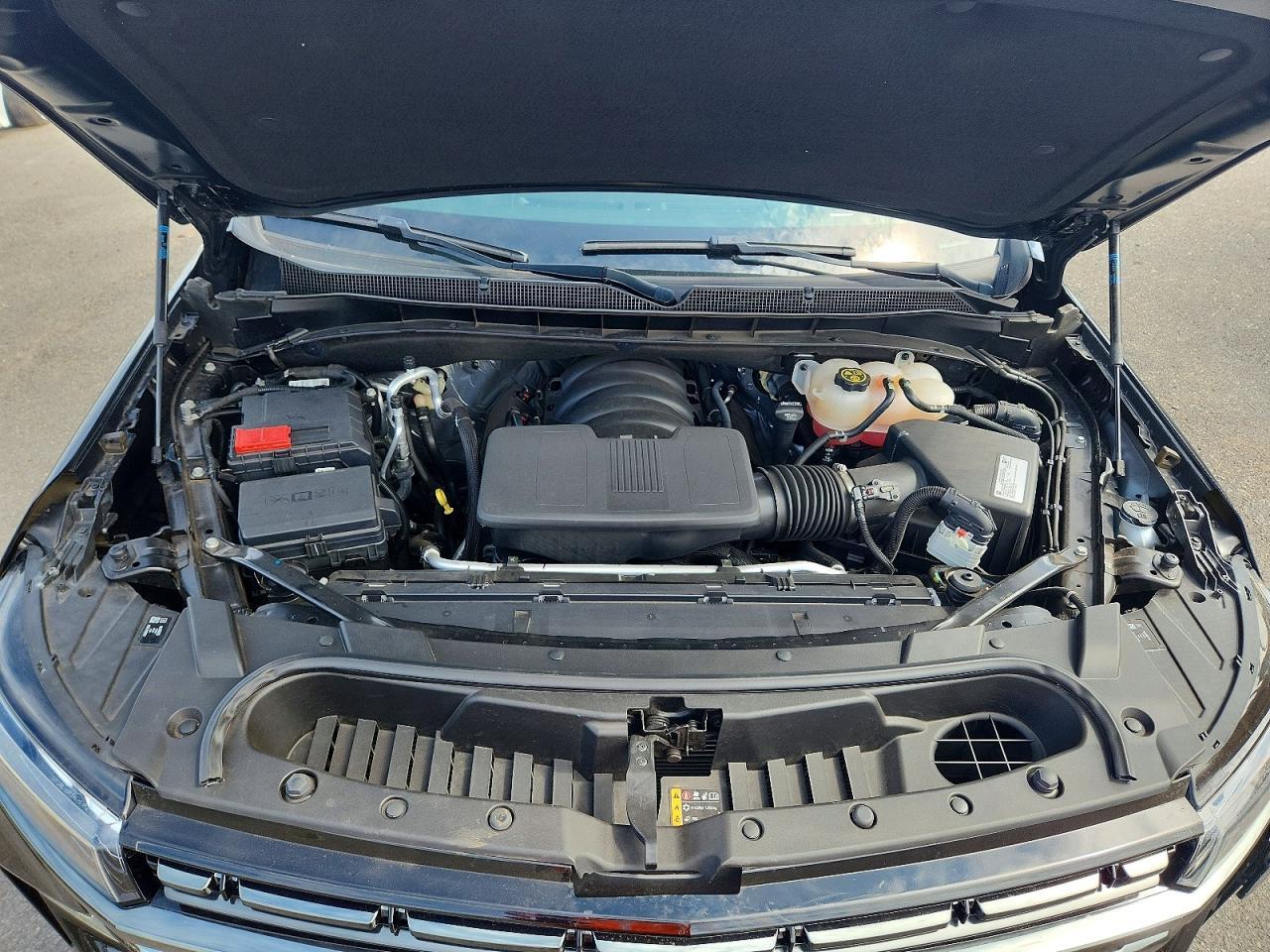 2021 Chevrolet Suburban - zdjęcie 12