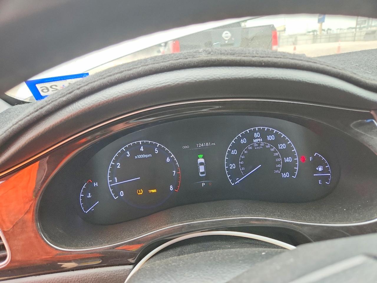 2013 Hyundai Genesis 5.0L - zdjęcie 9