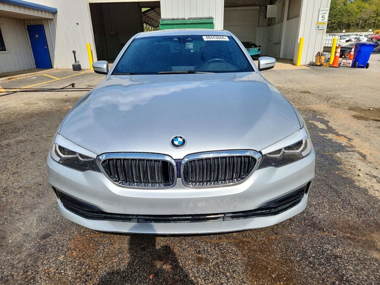 2019 BMW 530 I - zdjęcie 5