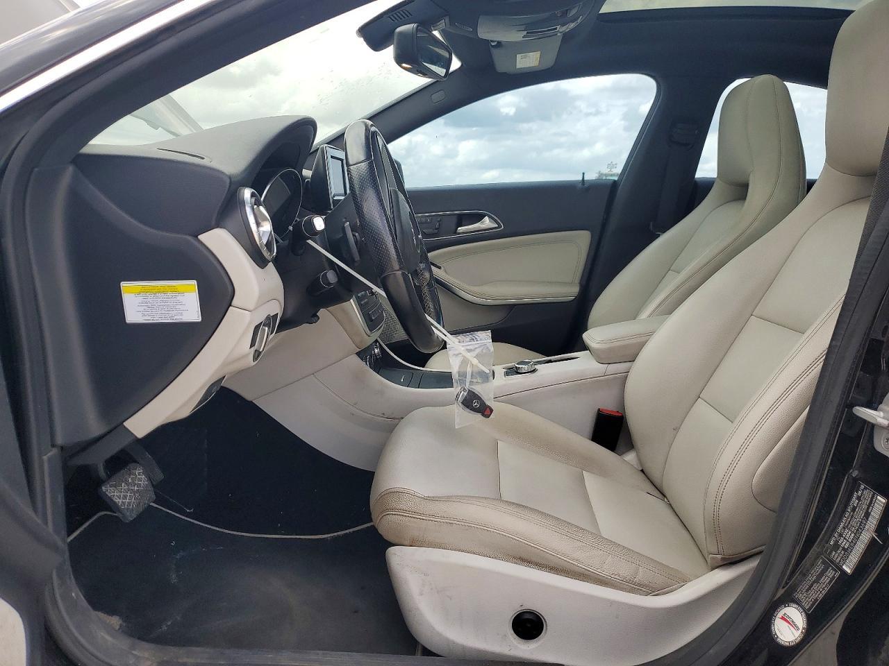 2014 Mercedes-Benz Cla 250 - zdjęcie 7