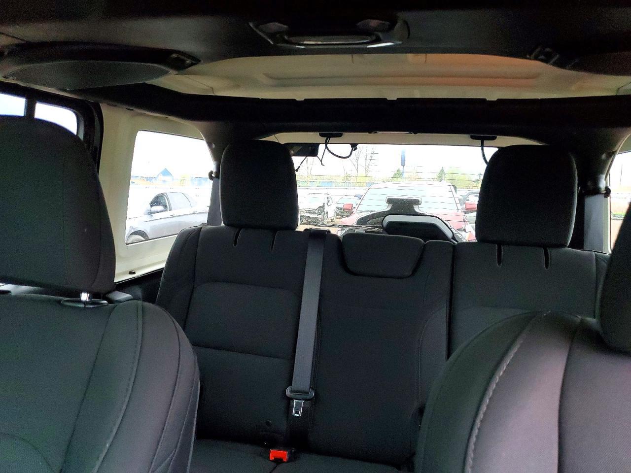 2018 Jeep Wrangler Unlimited Sport - zdjęcie 10