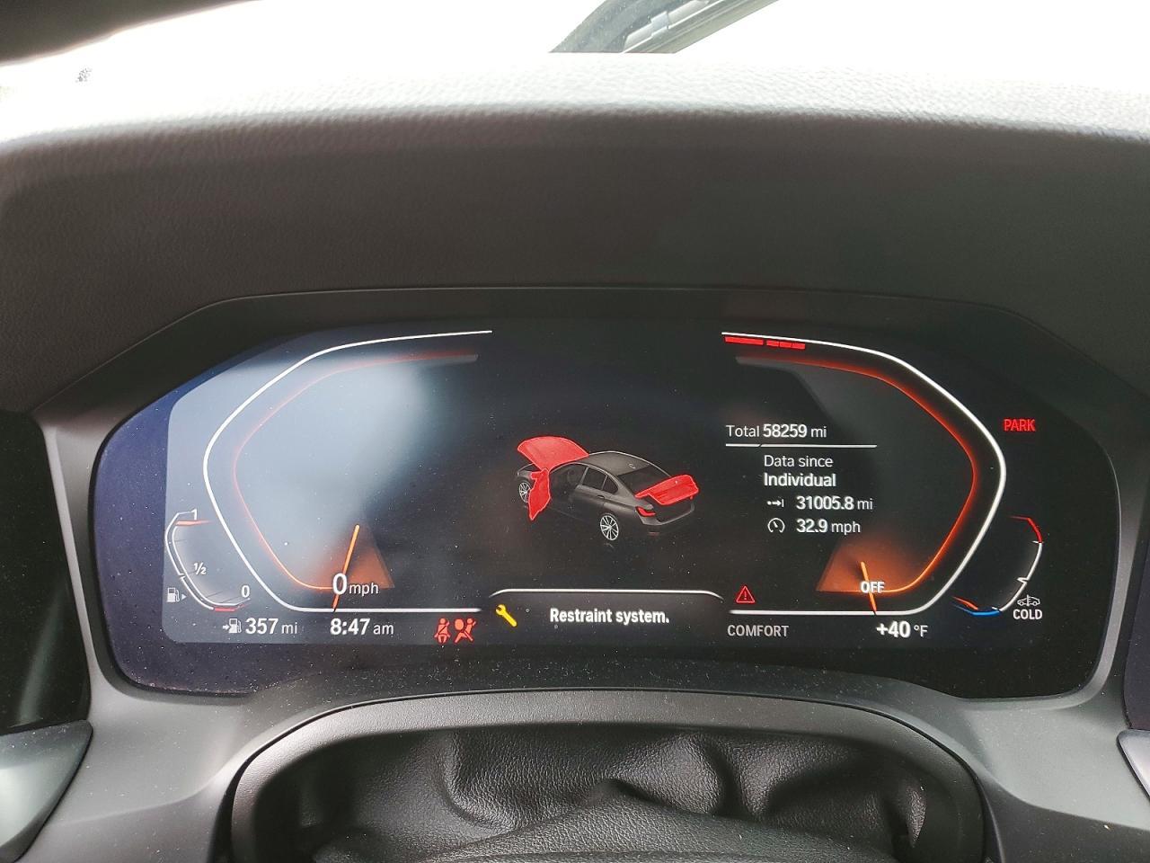 2020 BMW 330Xi - zdjęcie 9