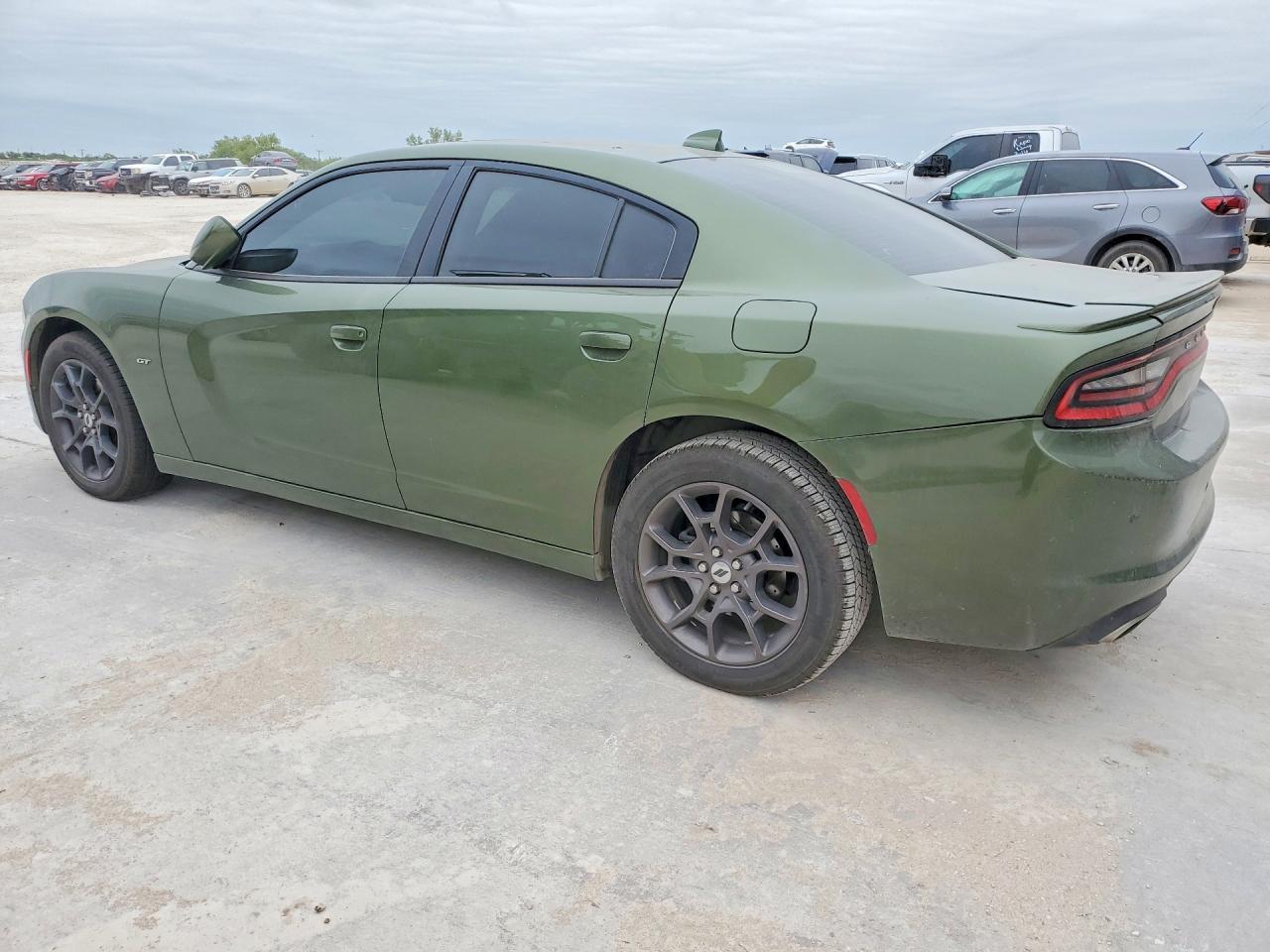 2018 Dodge Charger Gt - zdjęcie 2