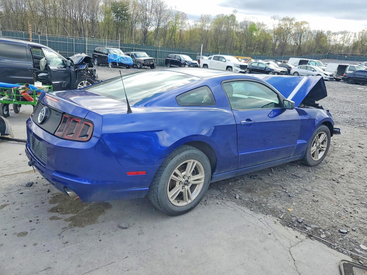 2014 Ford Mustang - zdjęcie 3
