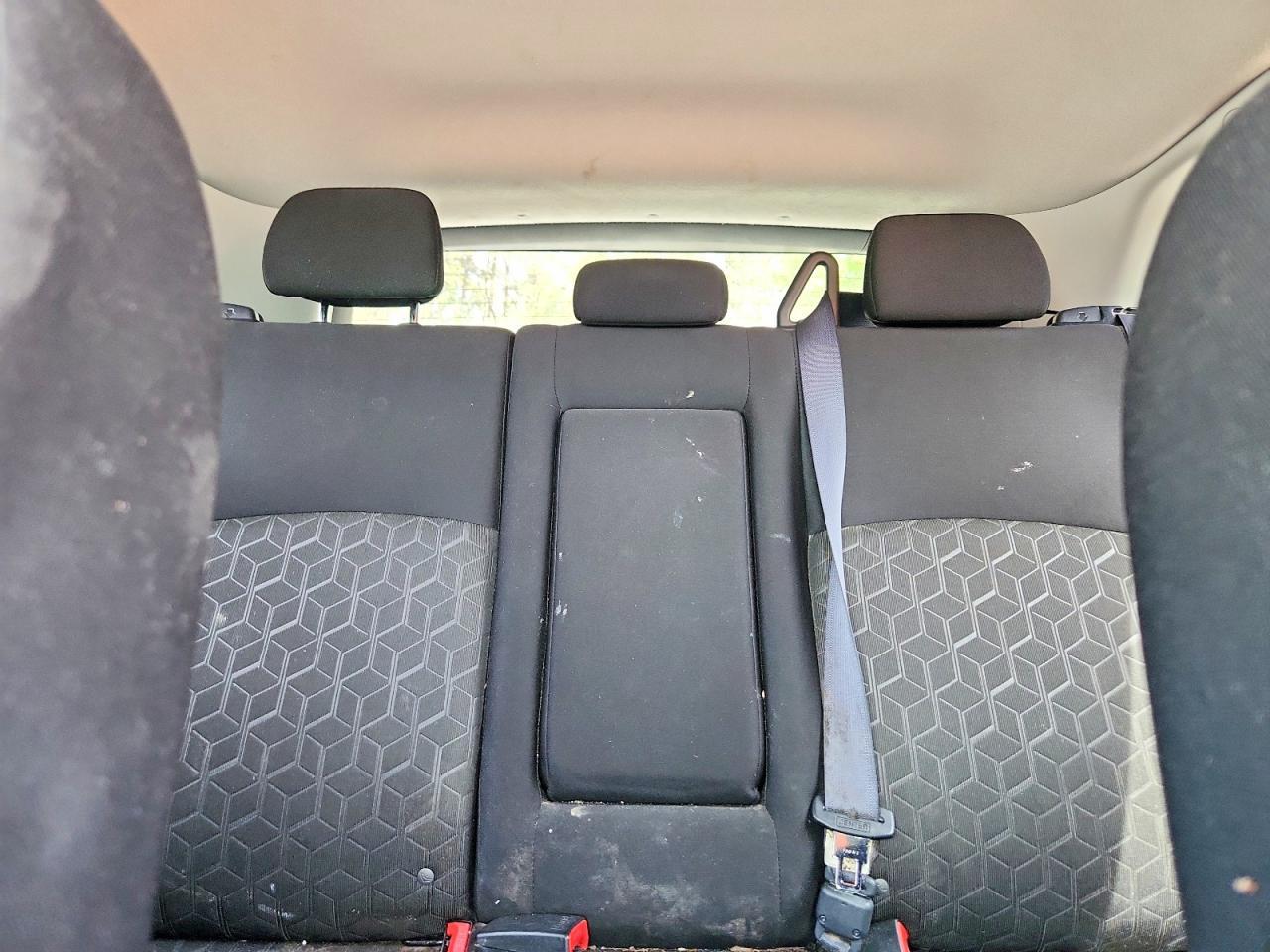 2021 Mitsubishi Outlander Sport Es - zdjęcie 10