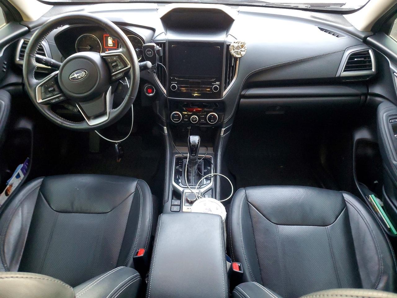 2021 Subaru Forester Touring - zdjęcie 8