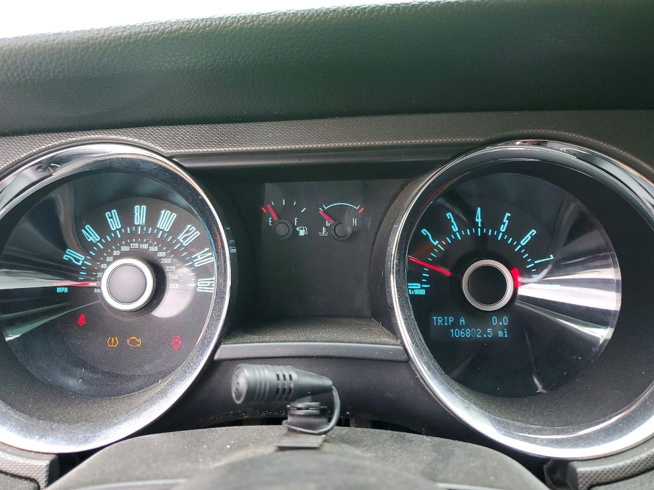 2013 Ford Mustang - zdjęcie 9