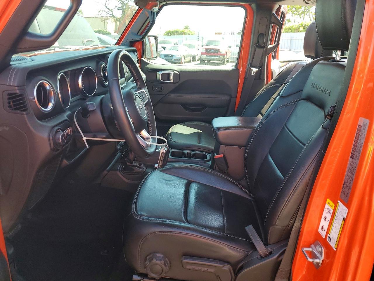 2019 Jeep Wrangler Unlimited Sahara - zdjęcie 7