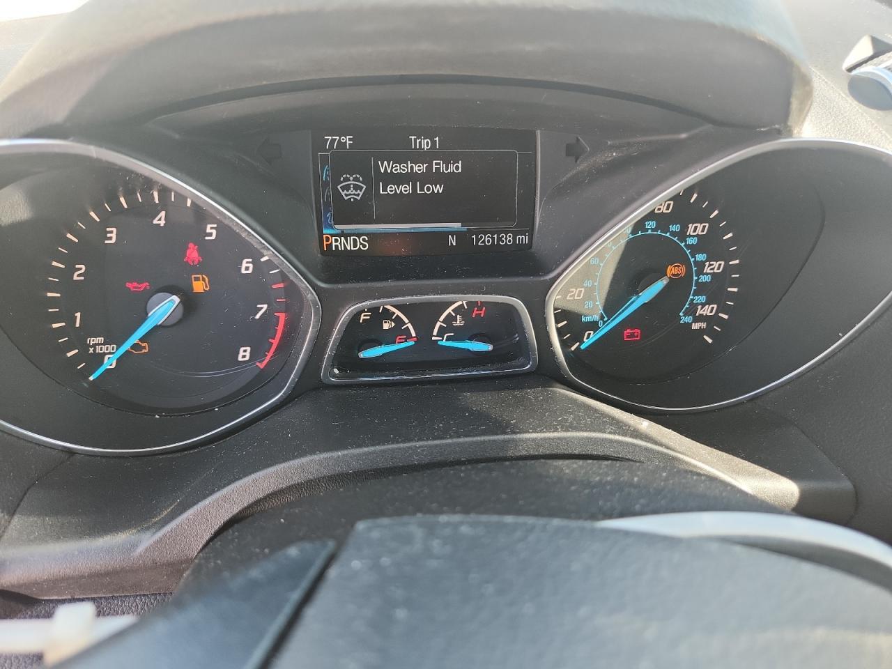 2016 Ford Escape Titanium - zdjęcie 9