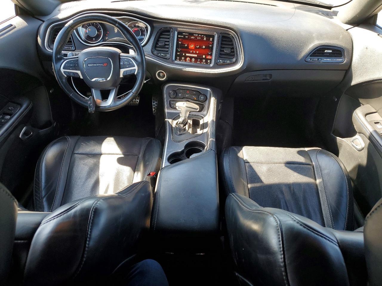 2016 Dodge Challenger Sxt - zdjęcie 8