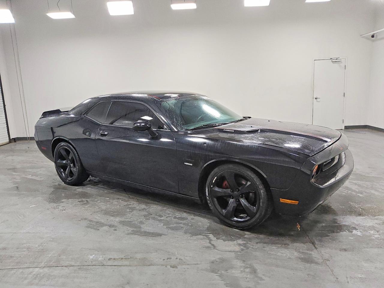 2014 Dodge Challenger R - zdjęcie 4