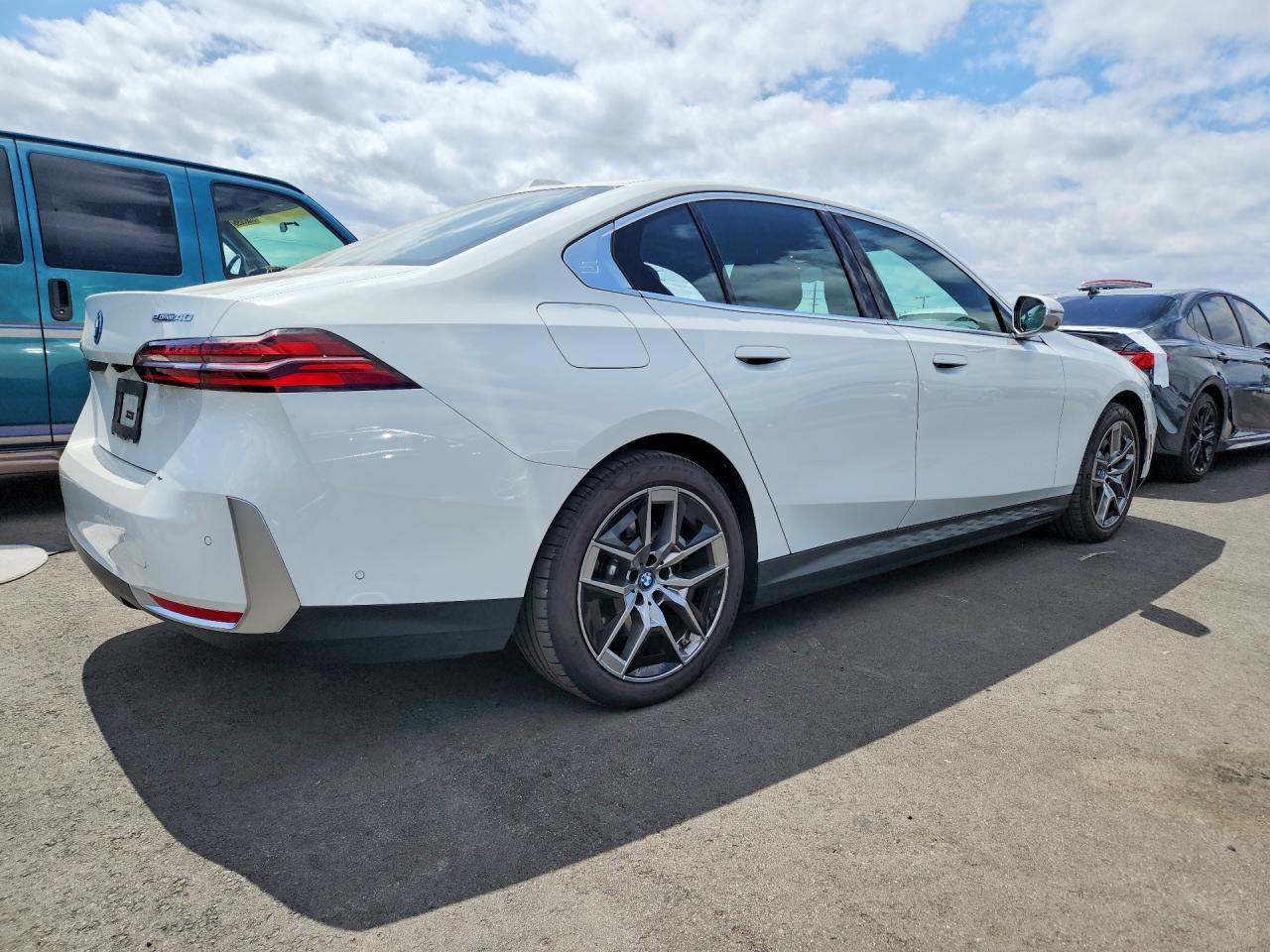 2024 BMW I5 Edrive 40 - zdjęcie 3