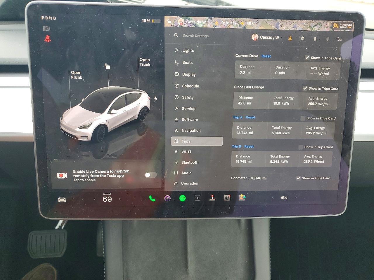 2025 Tesla Model Y - zdjęcie 9