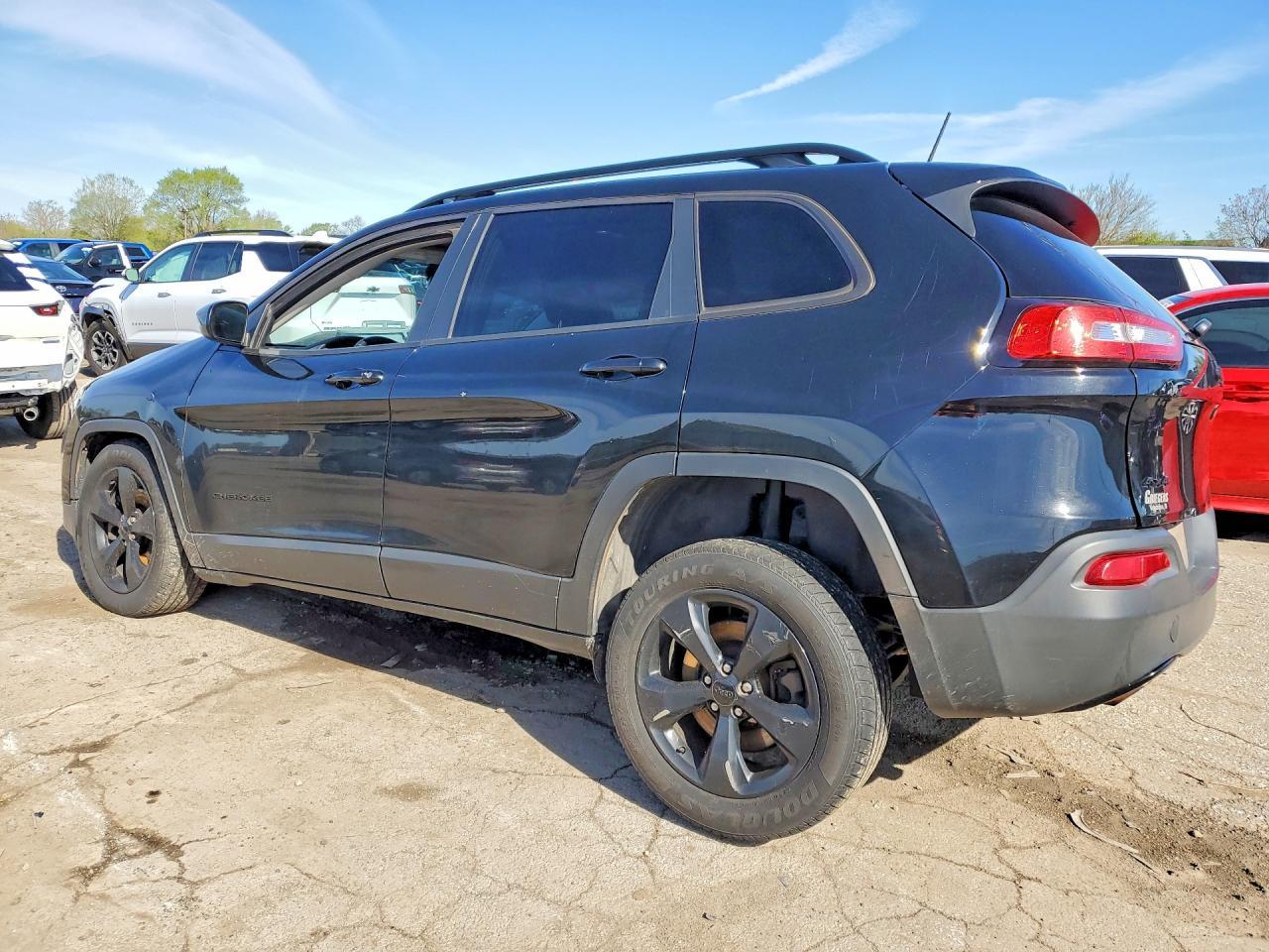 2018 Jeep Cherokee Latitude - zdjęcie 2