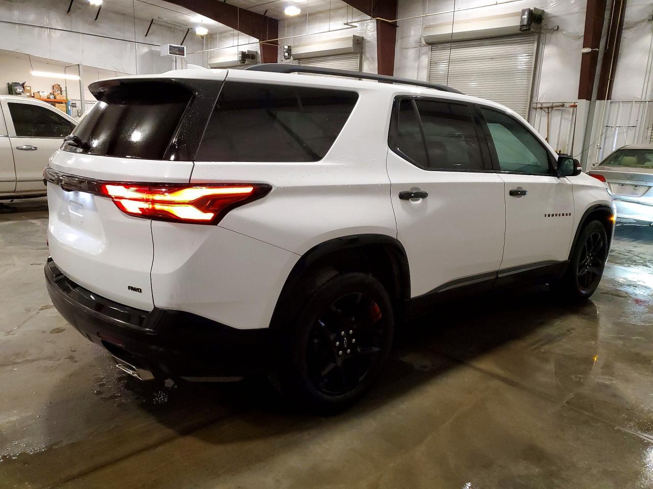 2023 Chevrolet Traverse Premier - zdjęcie 3