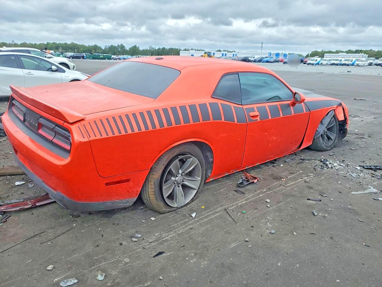 2019 Dodge Challenger Sxt - zdjęcie 3