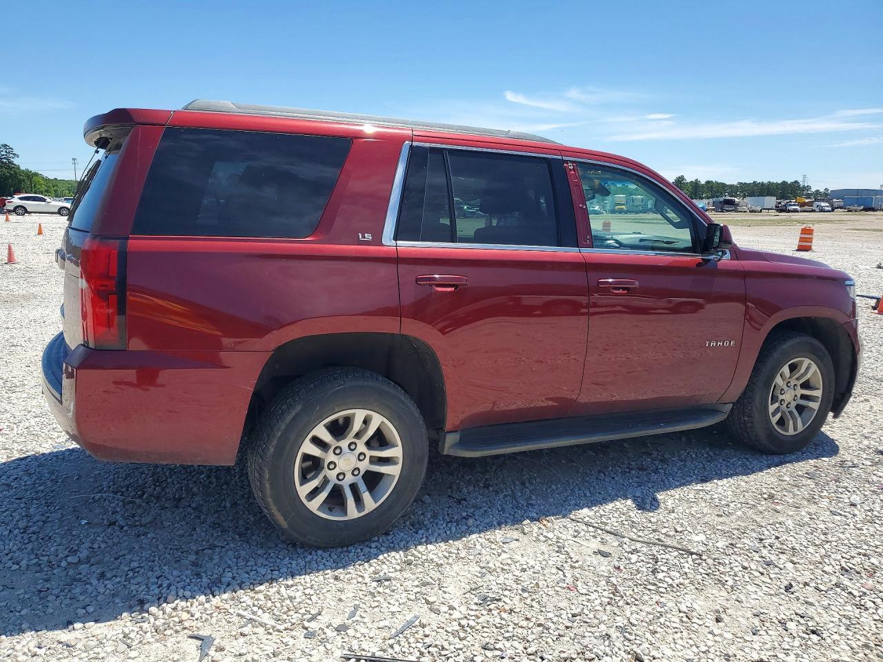 2016 Chevrolet Tahoe C1500 Ls - zdjęcie 3