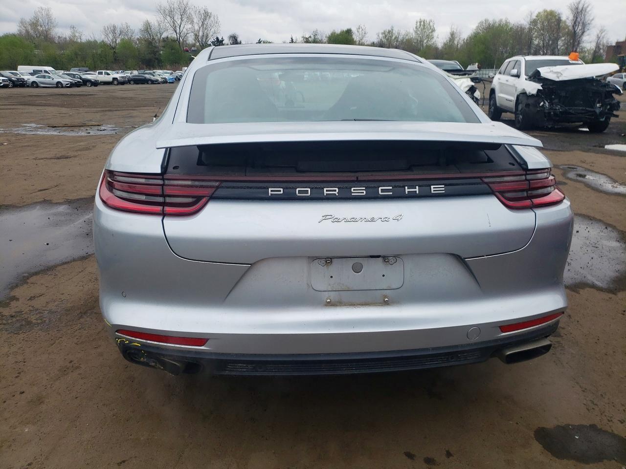 2018 Porsche Panamera 4 - zdjęcie 6