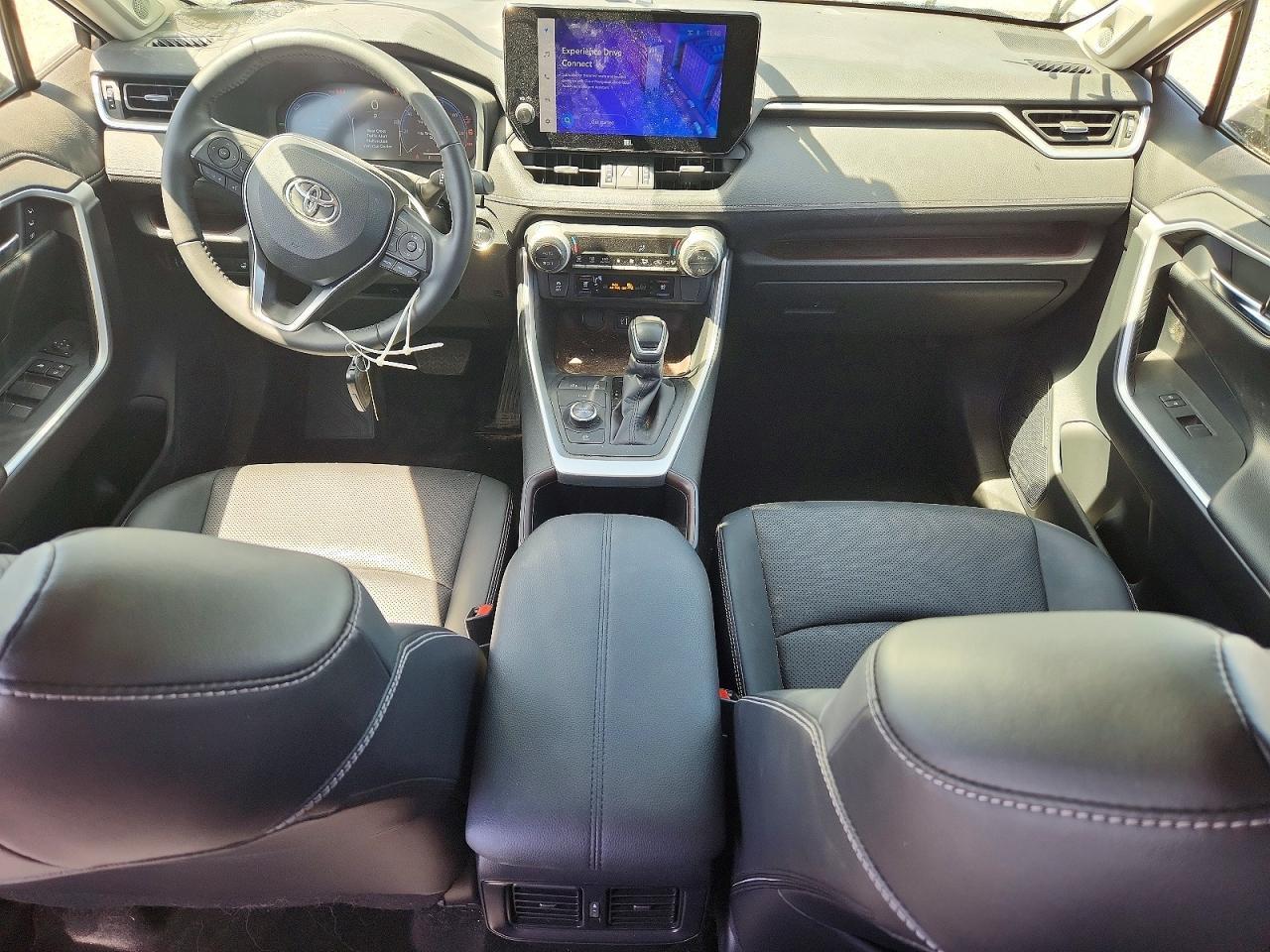 2023 Toyota Rav 4 - zdjęcie 8