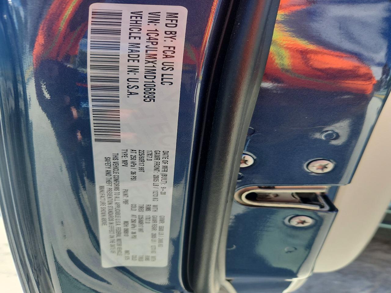 2021 Jeep Cherokee Latitude Lux - zdjęcie 14