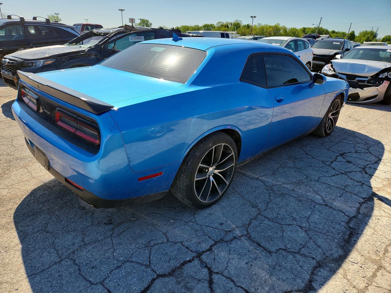 2016 Dodge Challenger R - zdjęcie 3