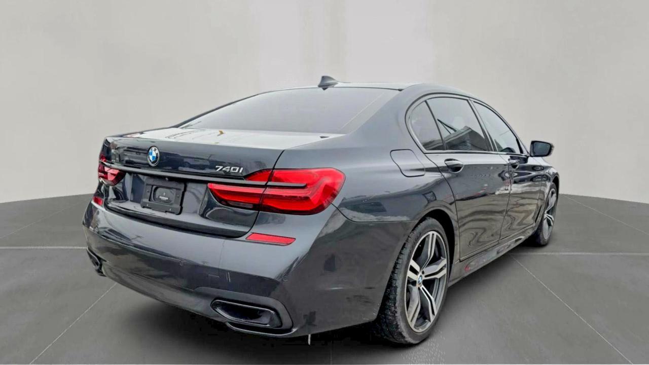 2019 BMW 740 I - zdjęcie 4