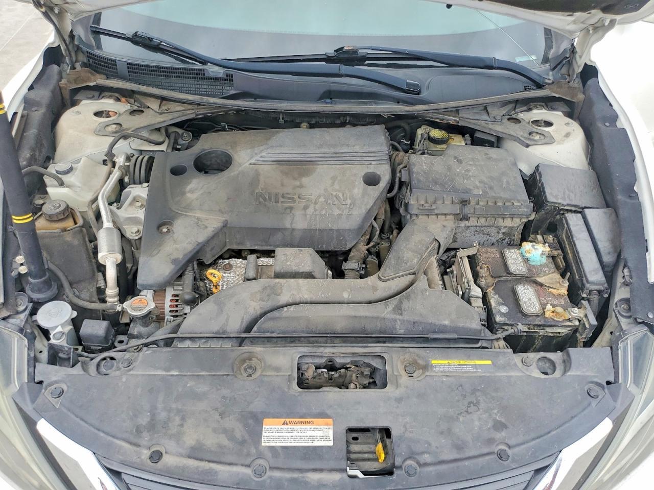 2017 Nissan Altima 2.5 Sr - zdjęcie 11