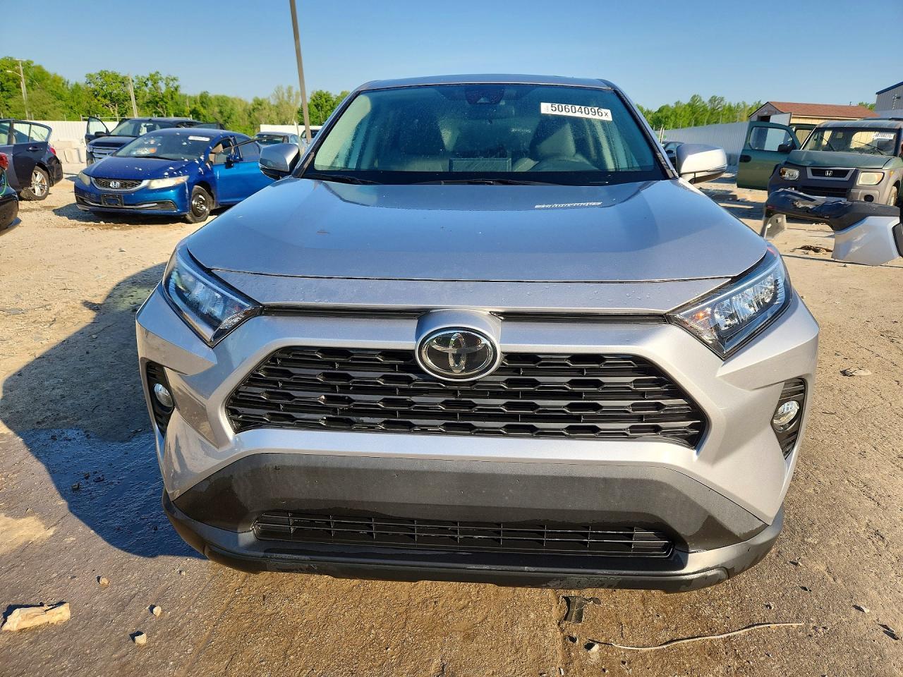 2020 Toyota Rav4 Xle - zdjęcie 5