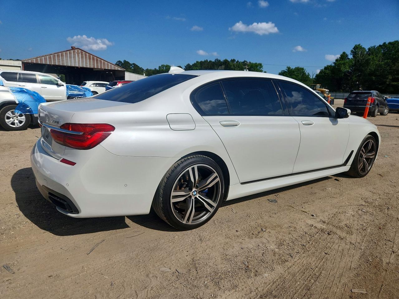 2019 BMW 740 I - zdjęcie 3