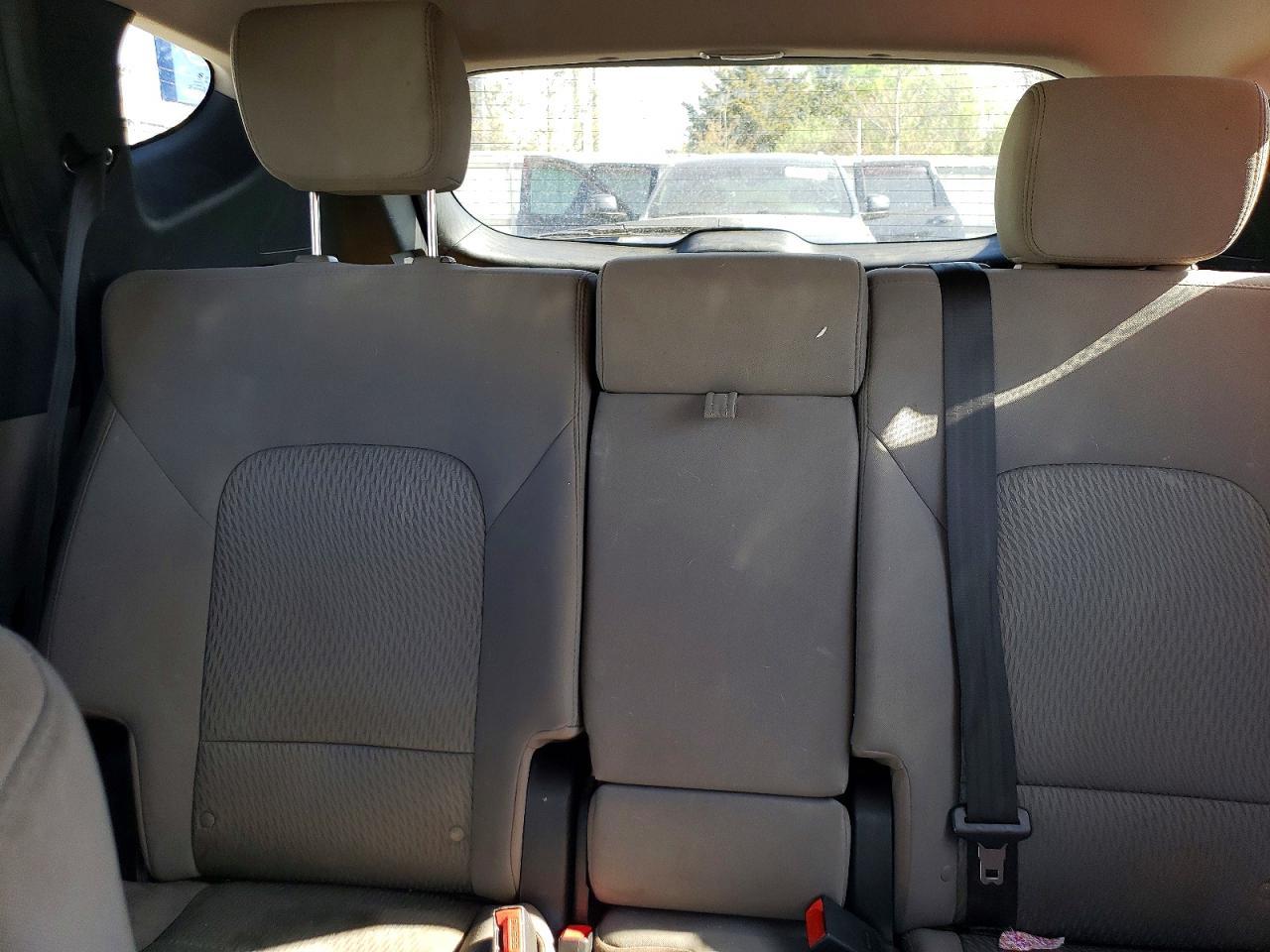 2016 Hyundai Santa Fe Sport 2.4L - zdjęcie 10