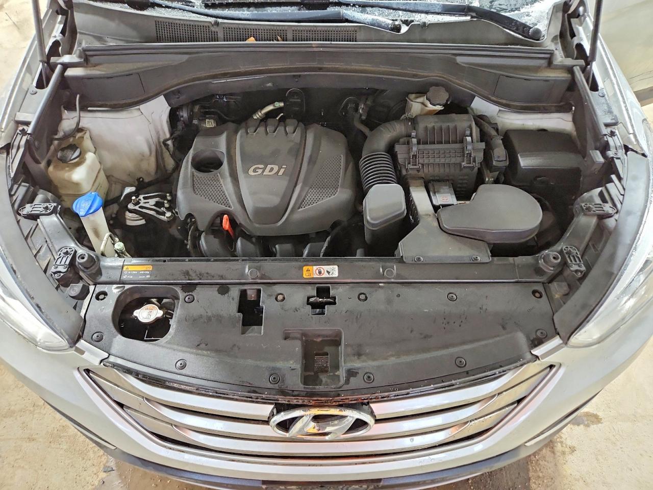 2015 Hyundai Santa Fe Sport 2.4L - zdjęcie 12