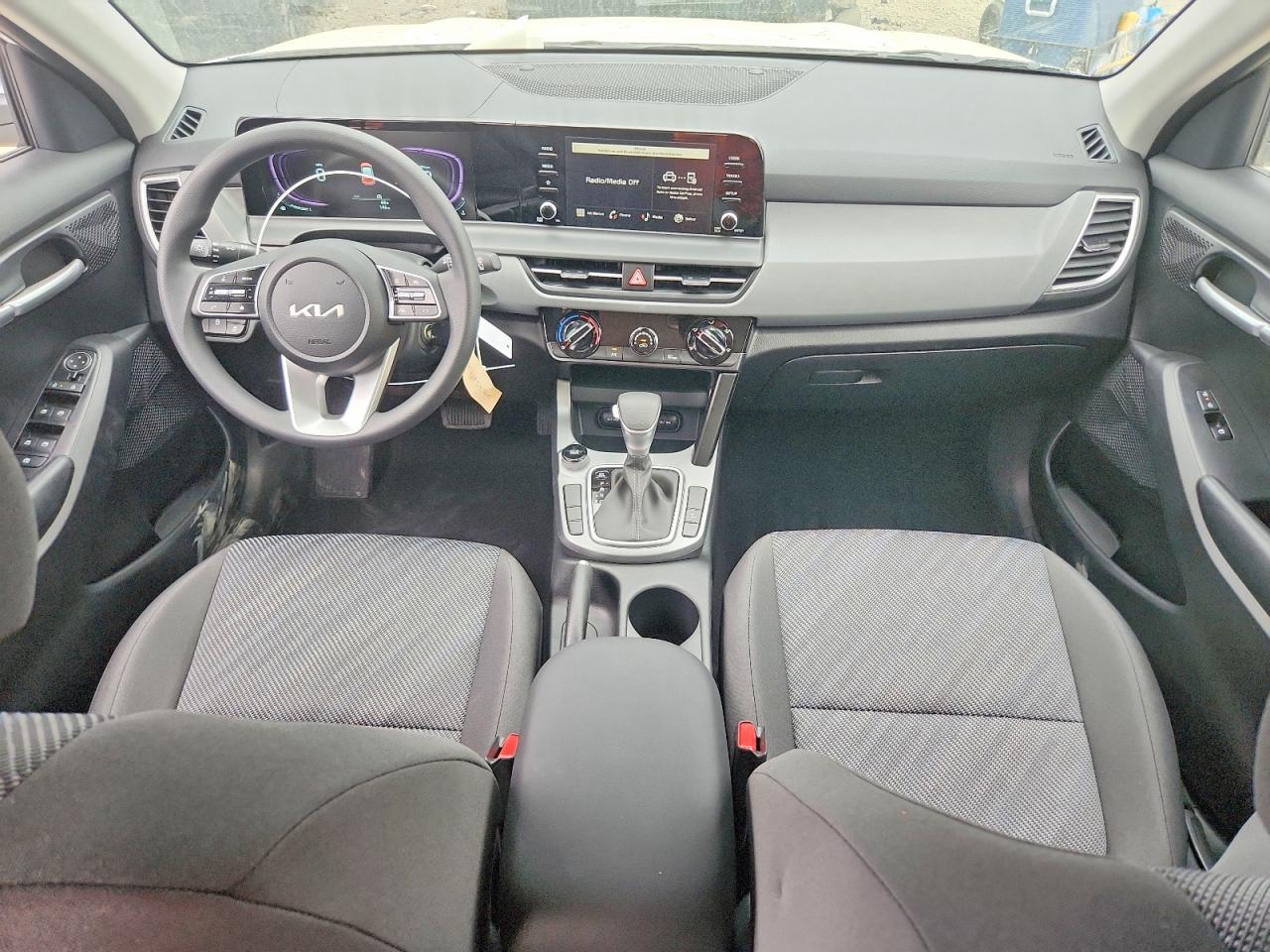 2026 Kia Seltos Lx - zdjęcie 8