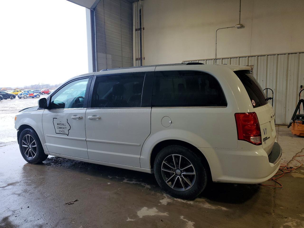 2017 Dodge Grand Caravan Sxt - zdjęcie 2