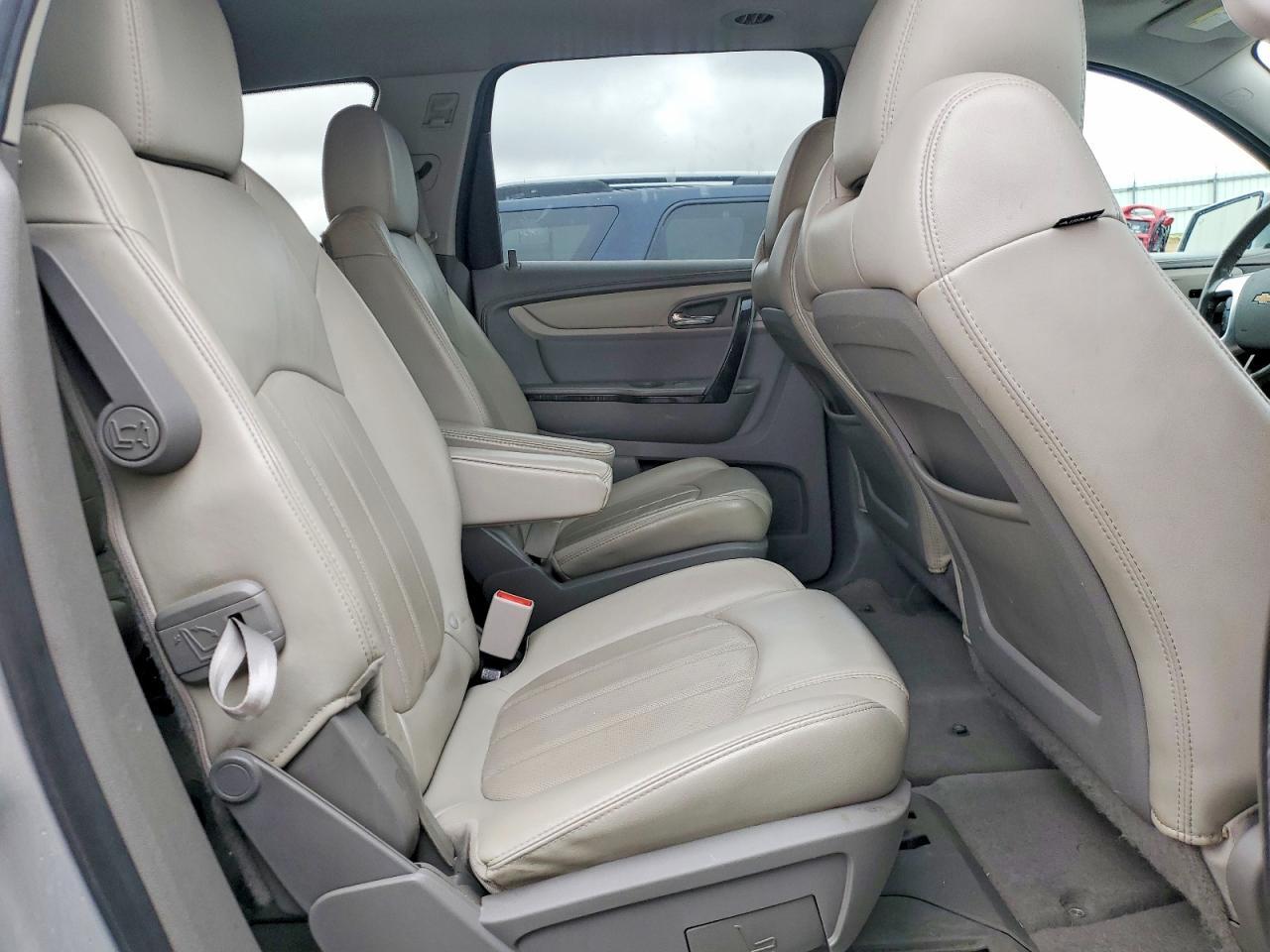 2015 Chevrolet Traverse Ltz - zdjęcie 11